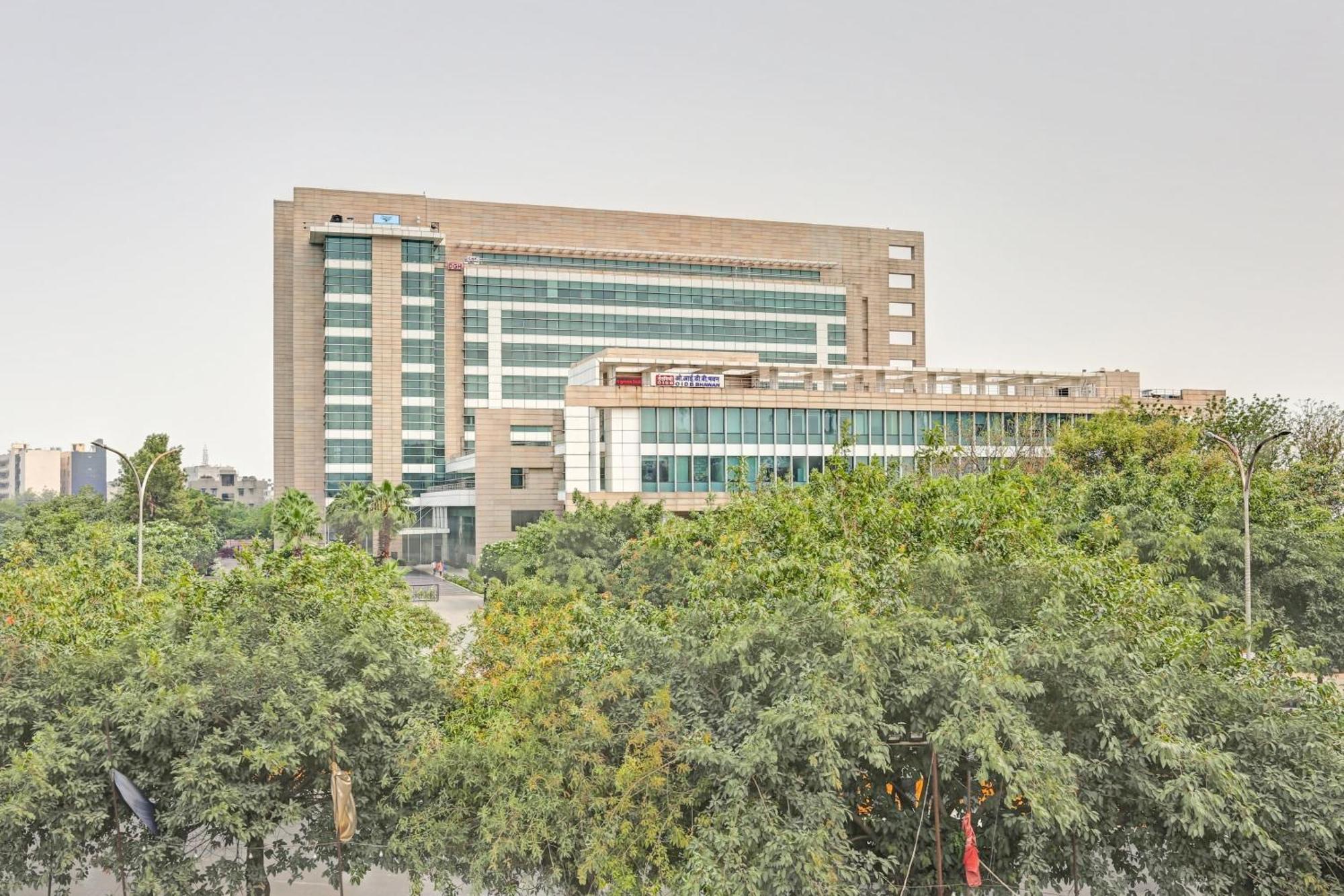 Hotel O Heritage Inn Noida Esterno foto